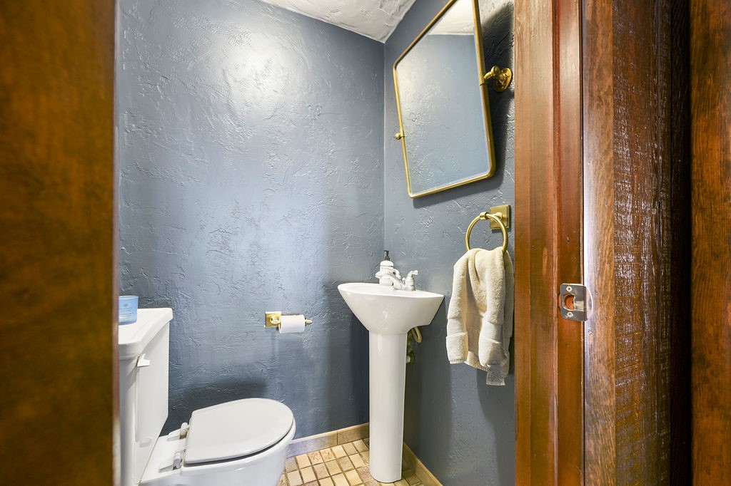 3211 Unionville Road