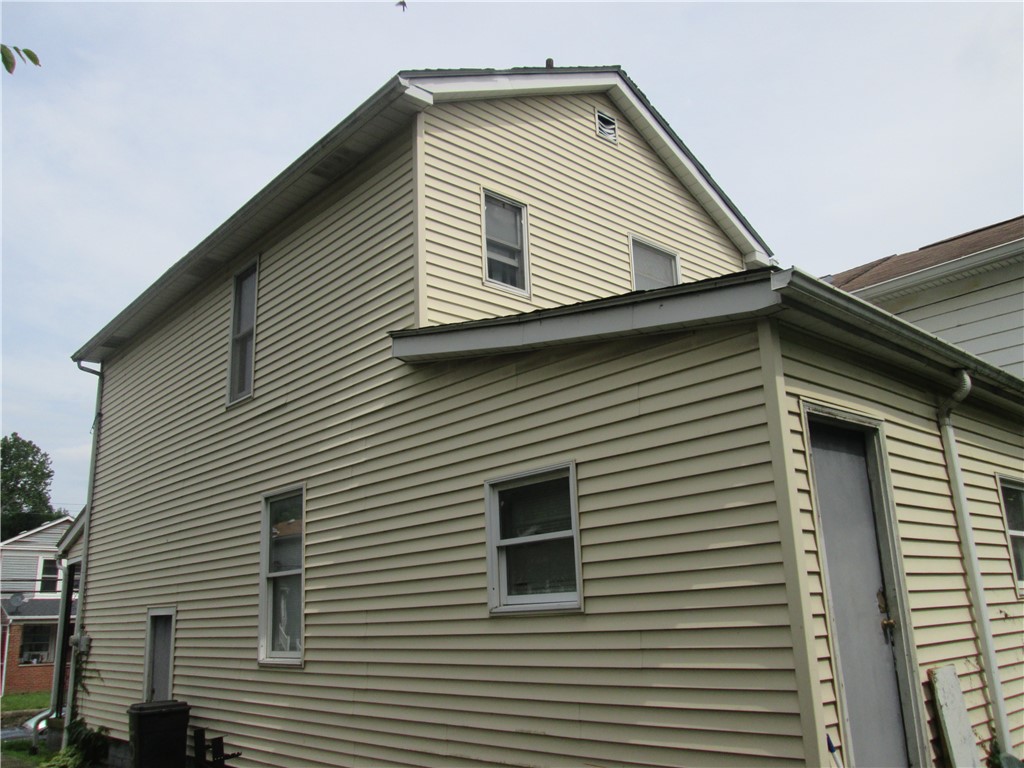127 Maplewood Ave