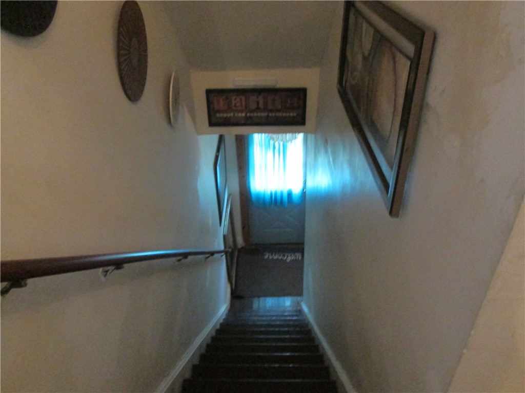 127 Maplewood Ave