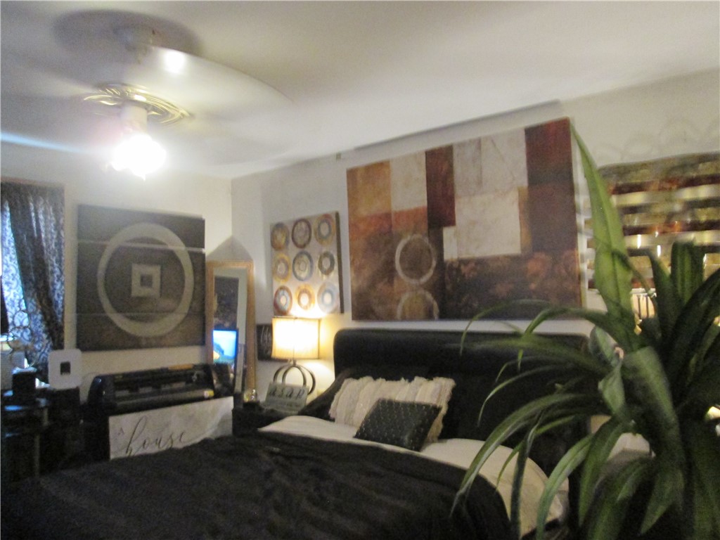 127 Maplewood Ave