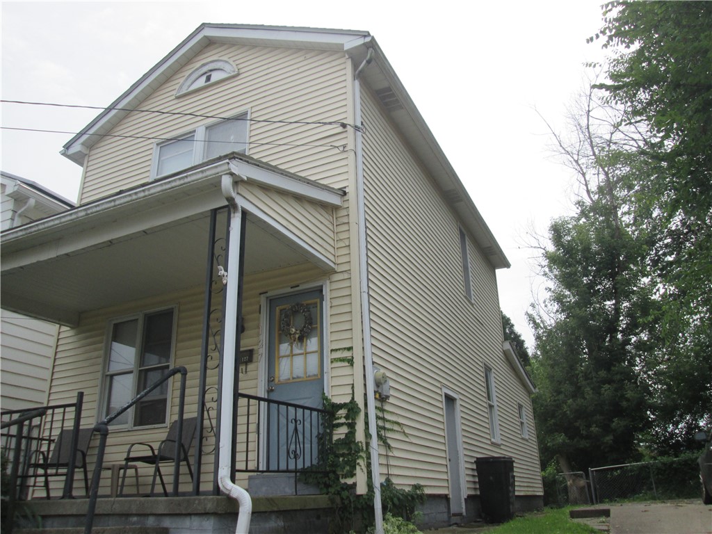 127 Maplewood Ave