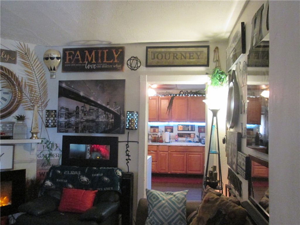 127 Maplewood Ave