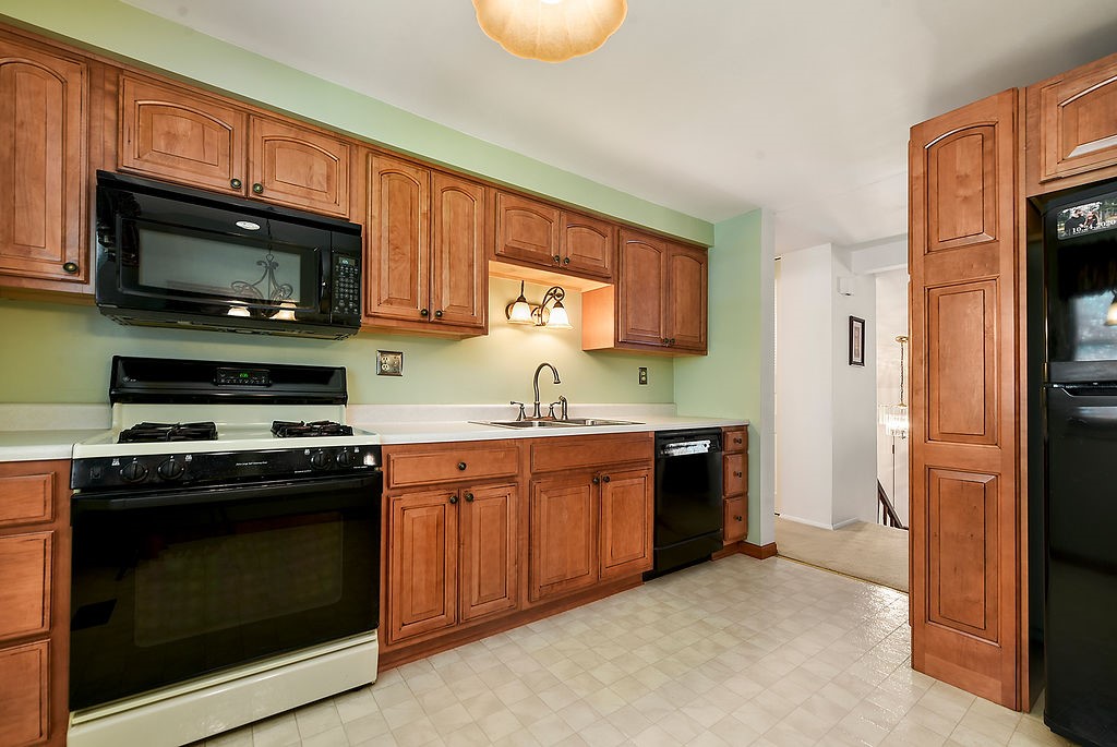 151 Summit Ridge Drive