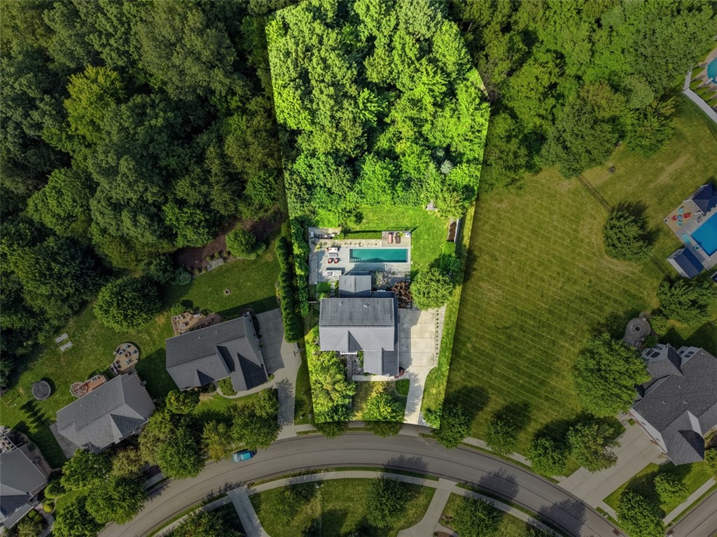 209 Stonecrest Ct