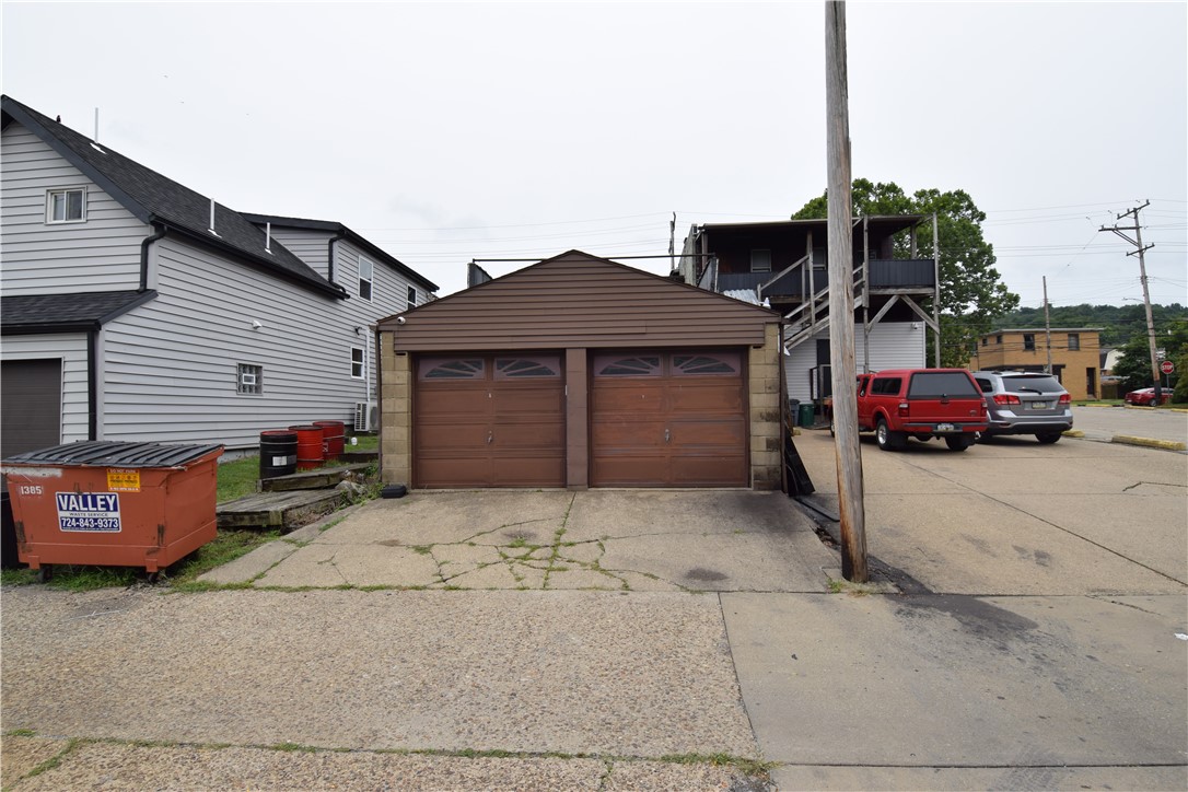 1507 Duss Avenue