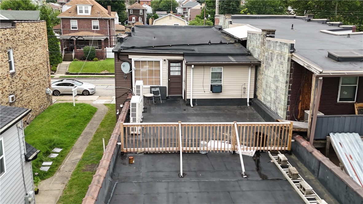 1507 Duss Avenue