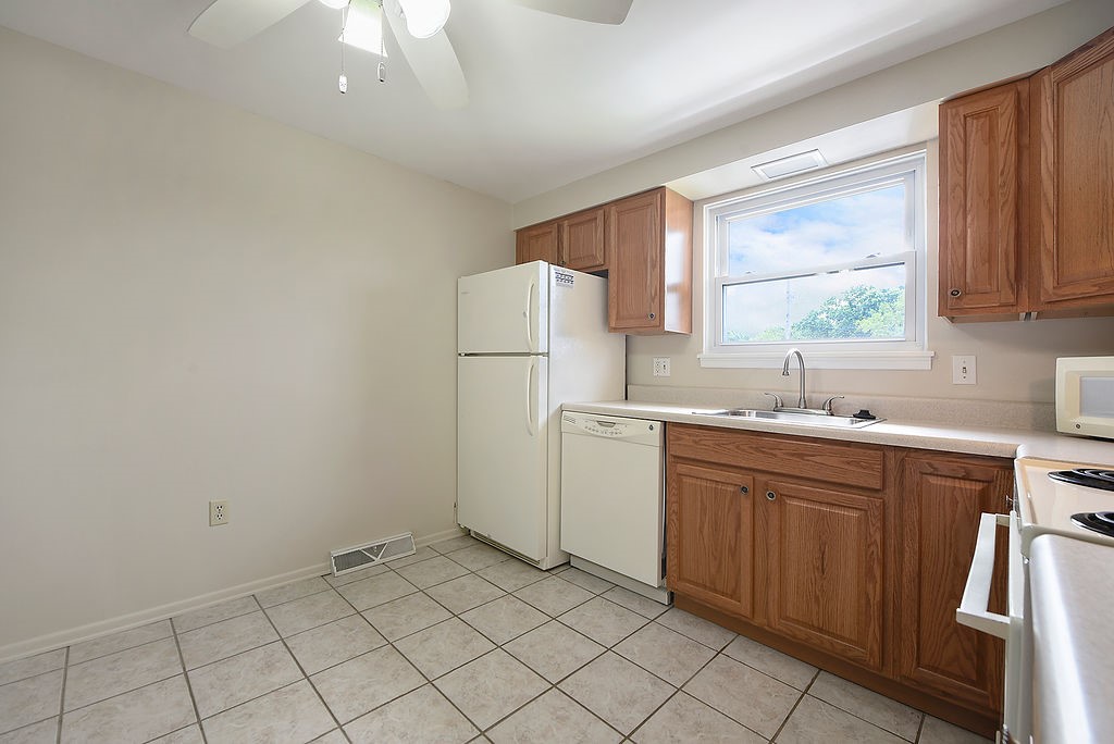 114-116 Boggs Avenue