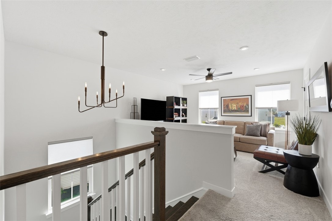 406 Sarjean Way