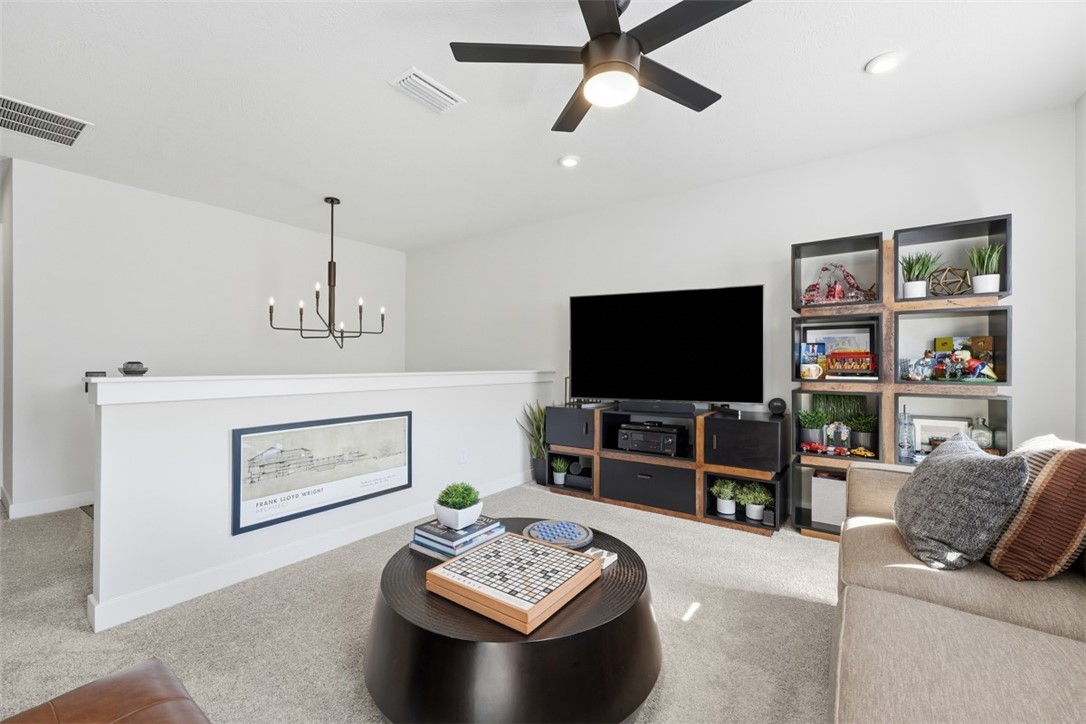406 Sarjean Way