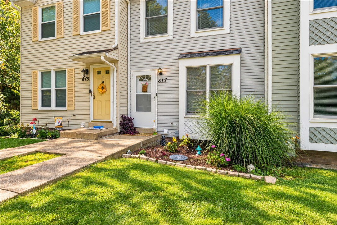 817 Elm Ct