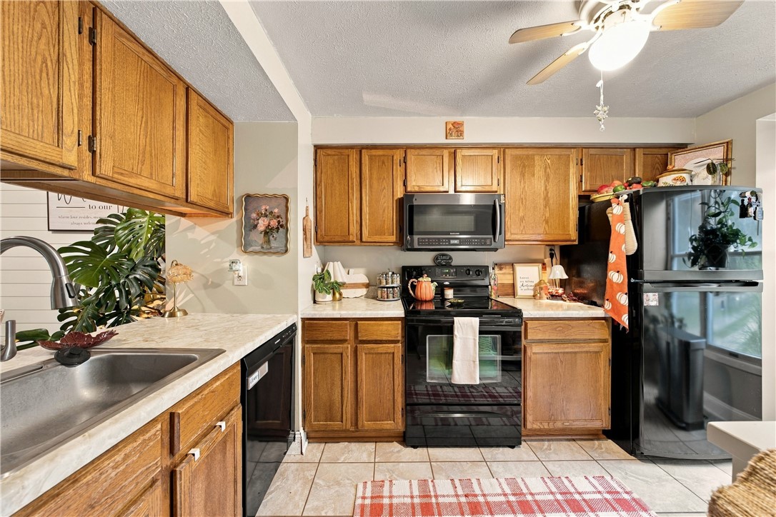 817 Elm Ct