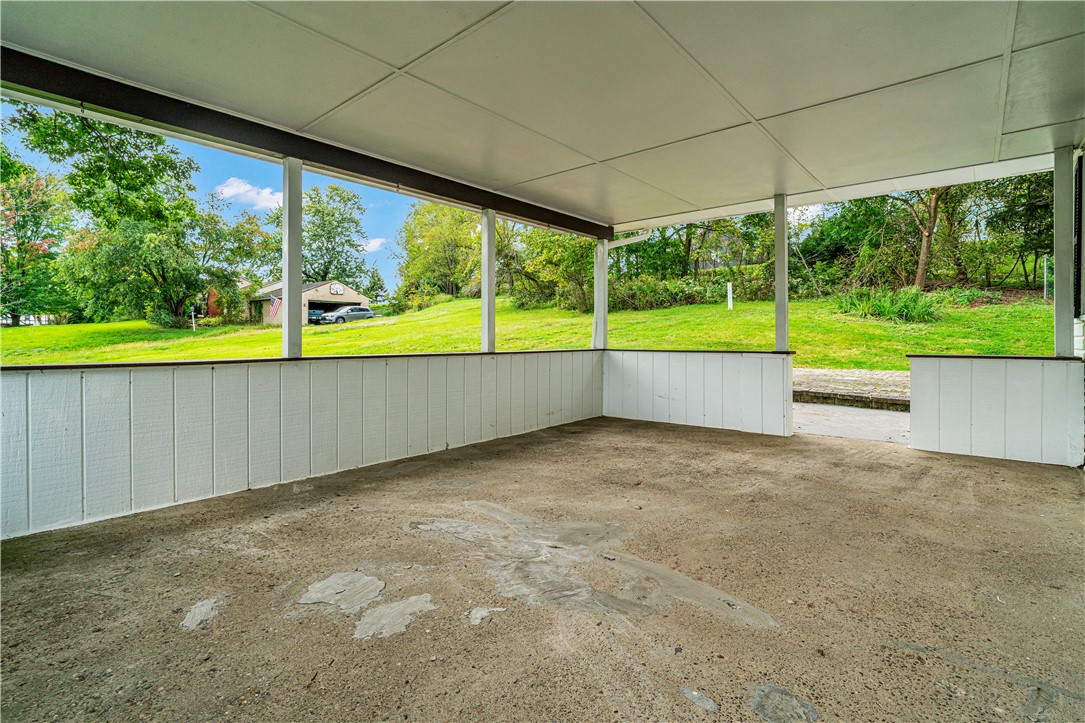318 Center Church Road