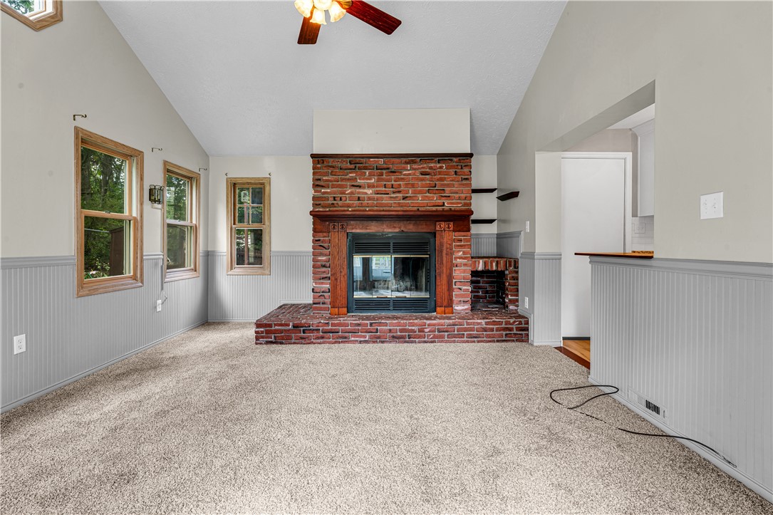 318 Center Church Road