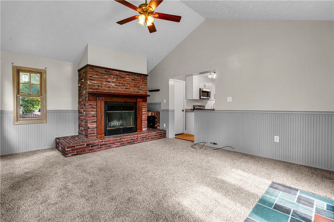 318 Center Church Road