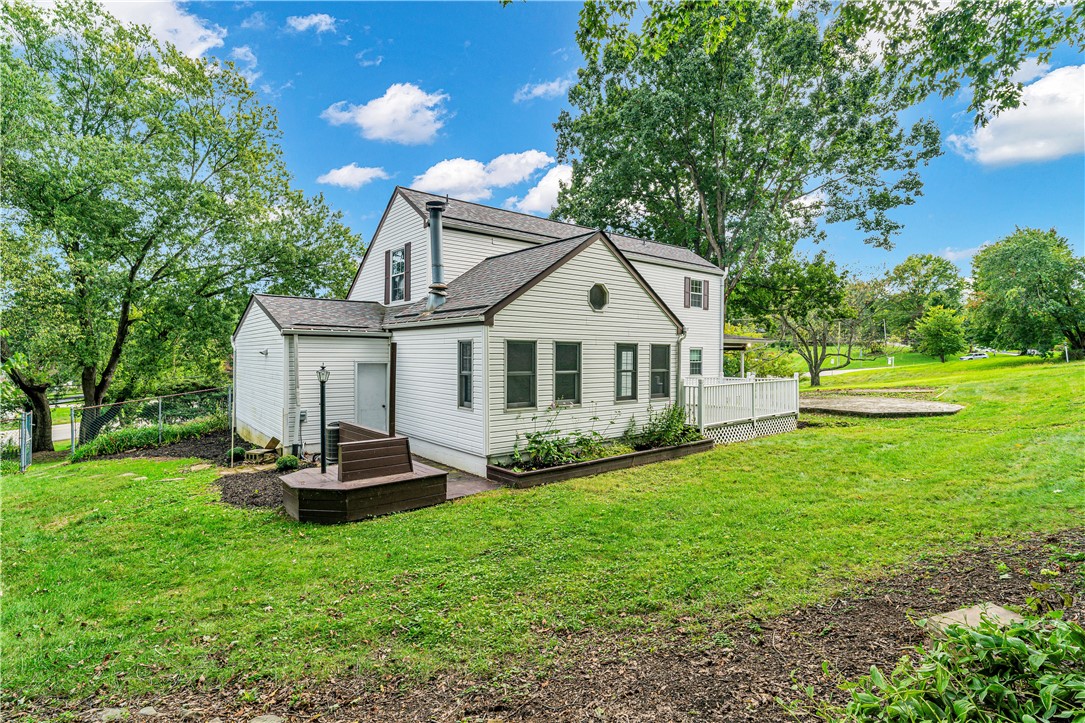 318 Center Church Road