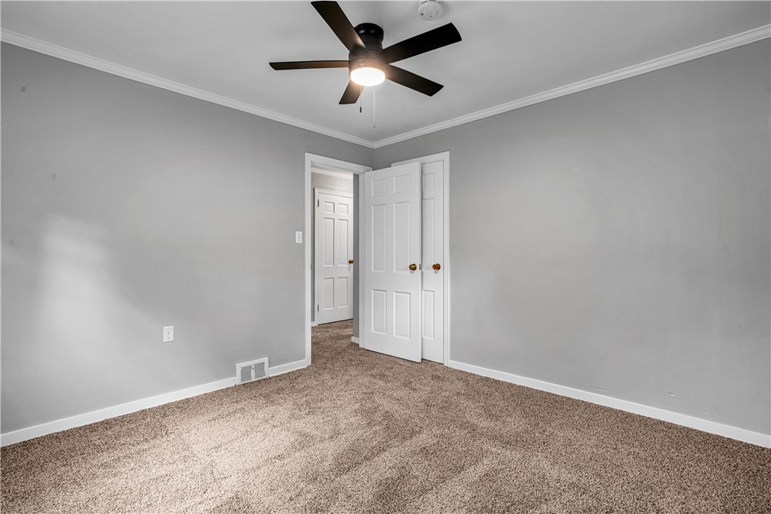 318 Center Church Road