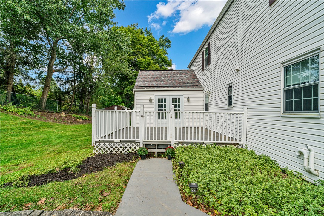 318 Center Church Road