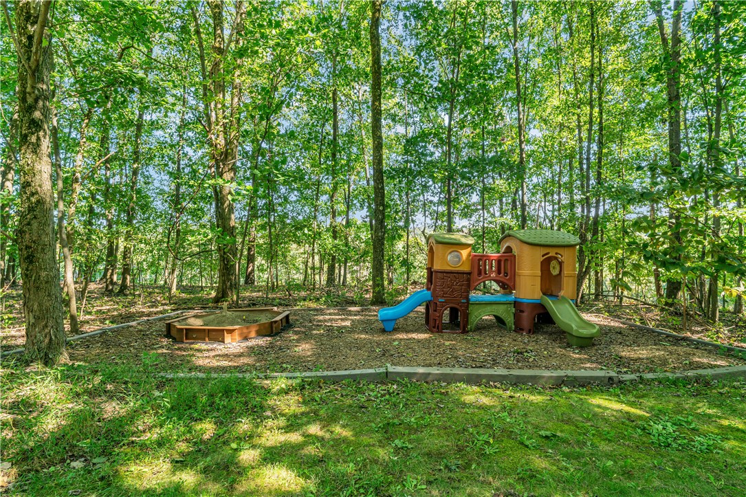 102 Timberlee Drive