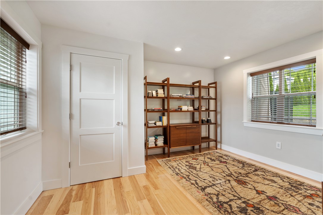 758 5th Street