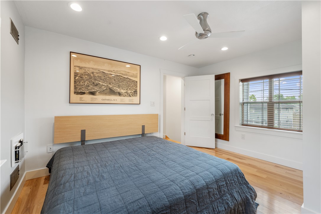 758 5th Street