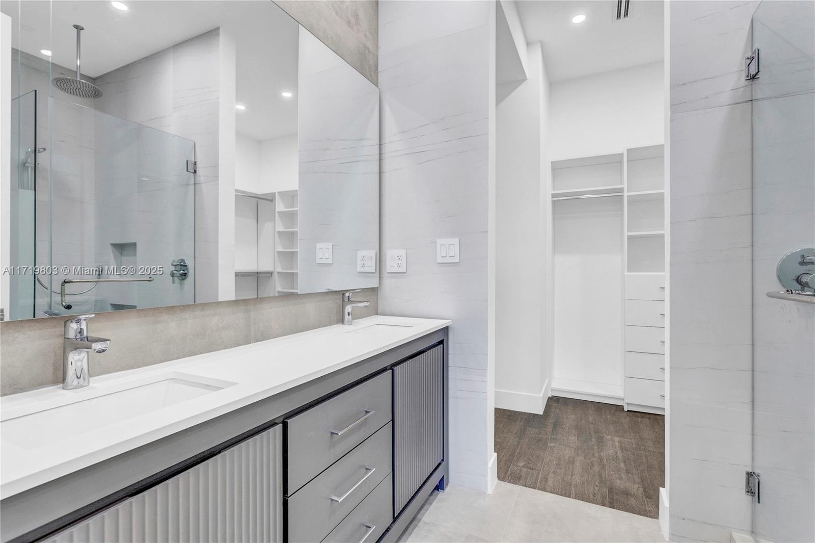 454 Fernwood Rd
