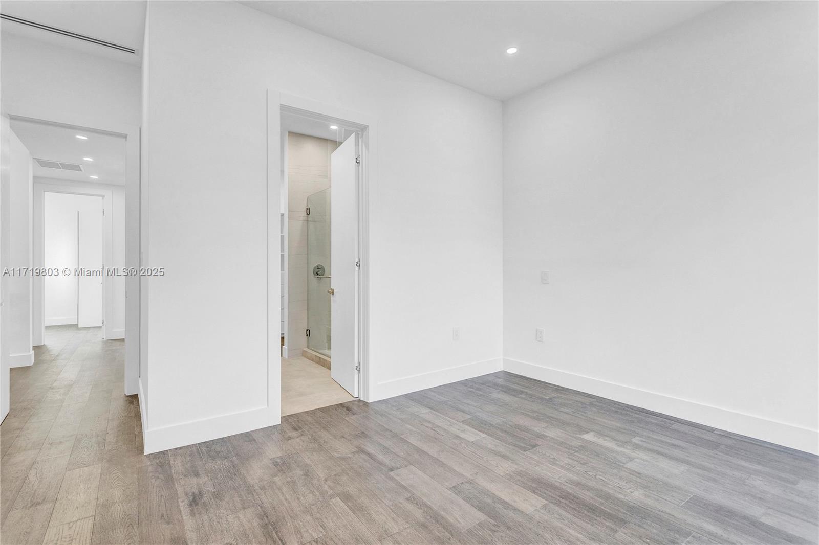 454 Fernwood Rd