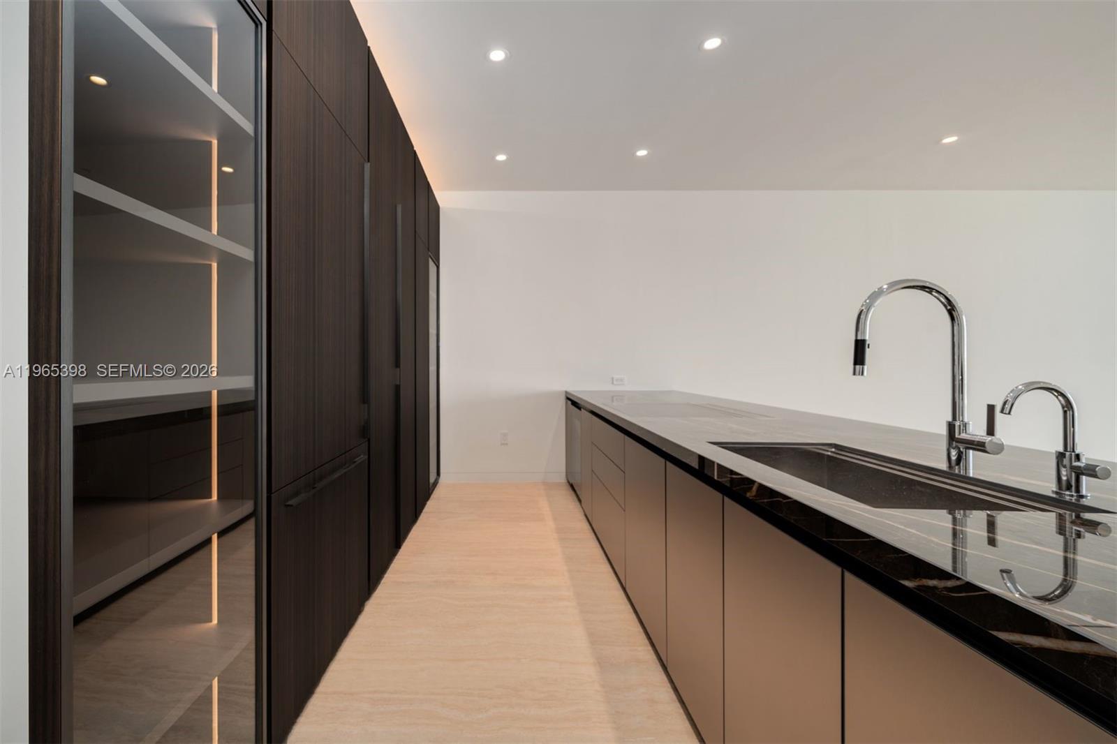 5 Grove Isle Drive # S501