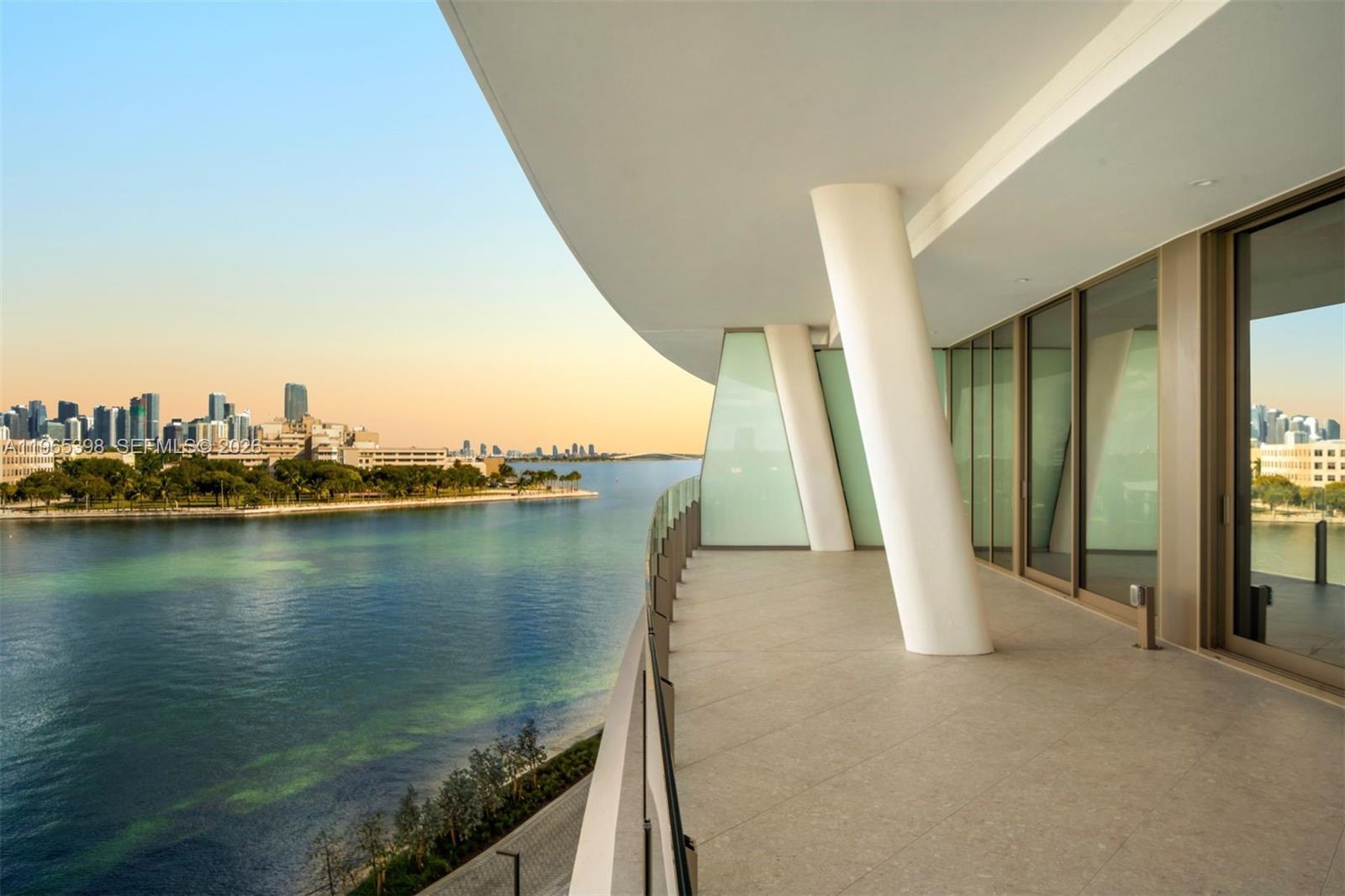 5 Grove Isle Drive # S501