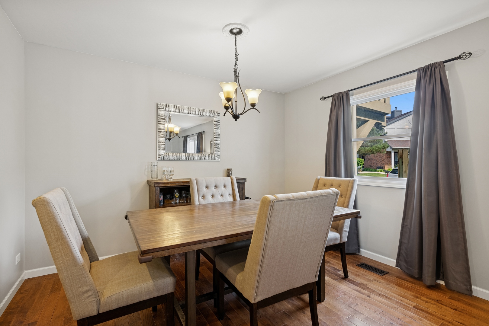 830 E HILLSIDE Avenue Unit: 830