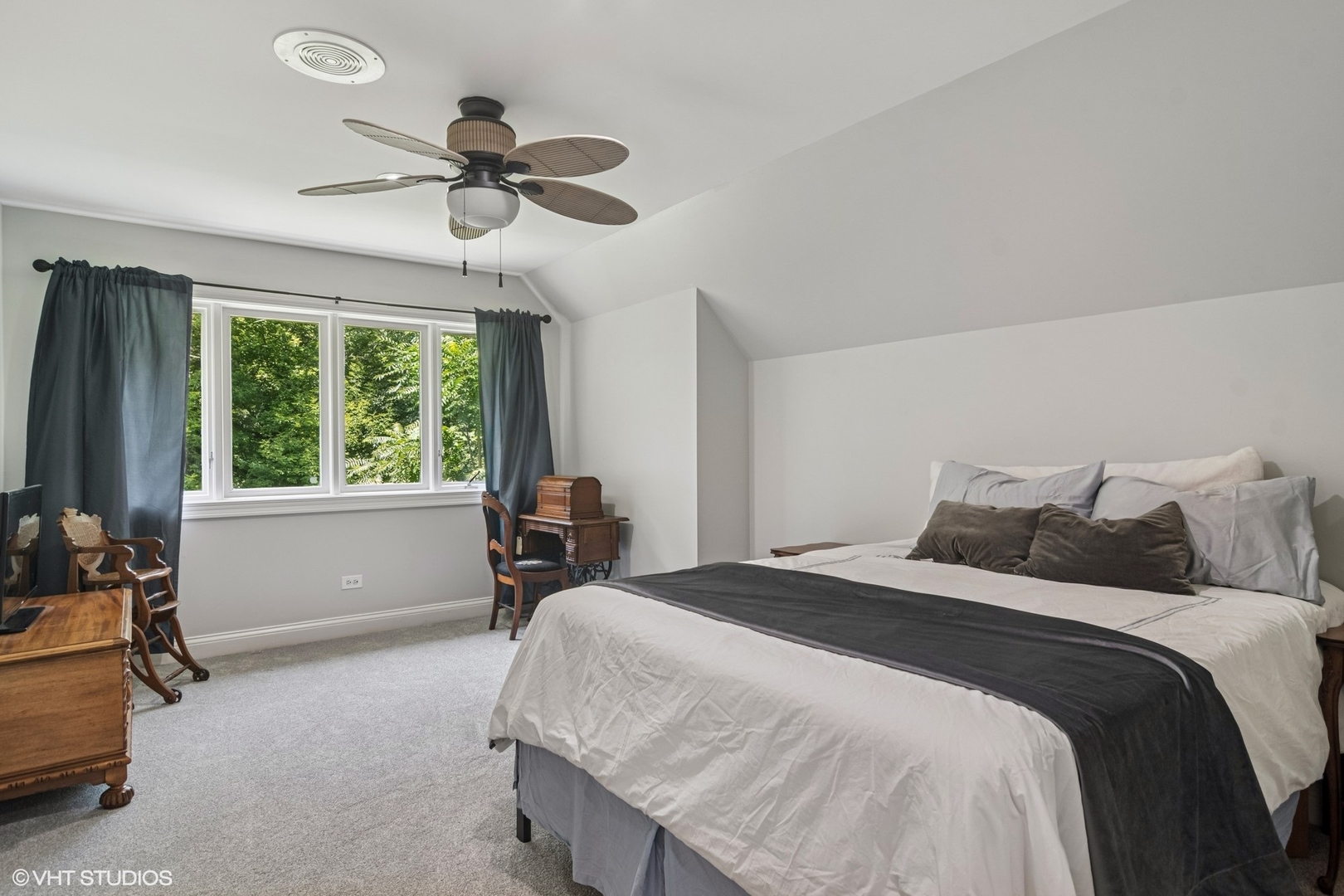 4 Burning Oak Trail