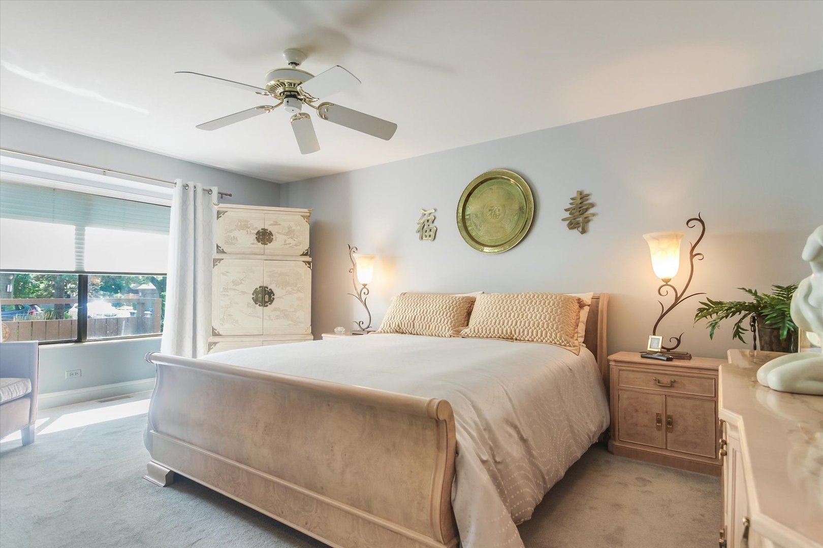 970 LONGMEADOW Court