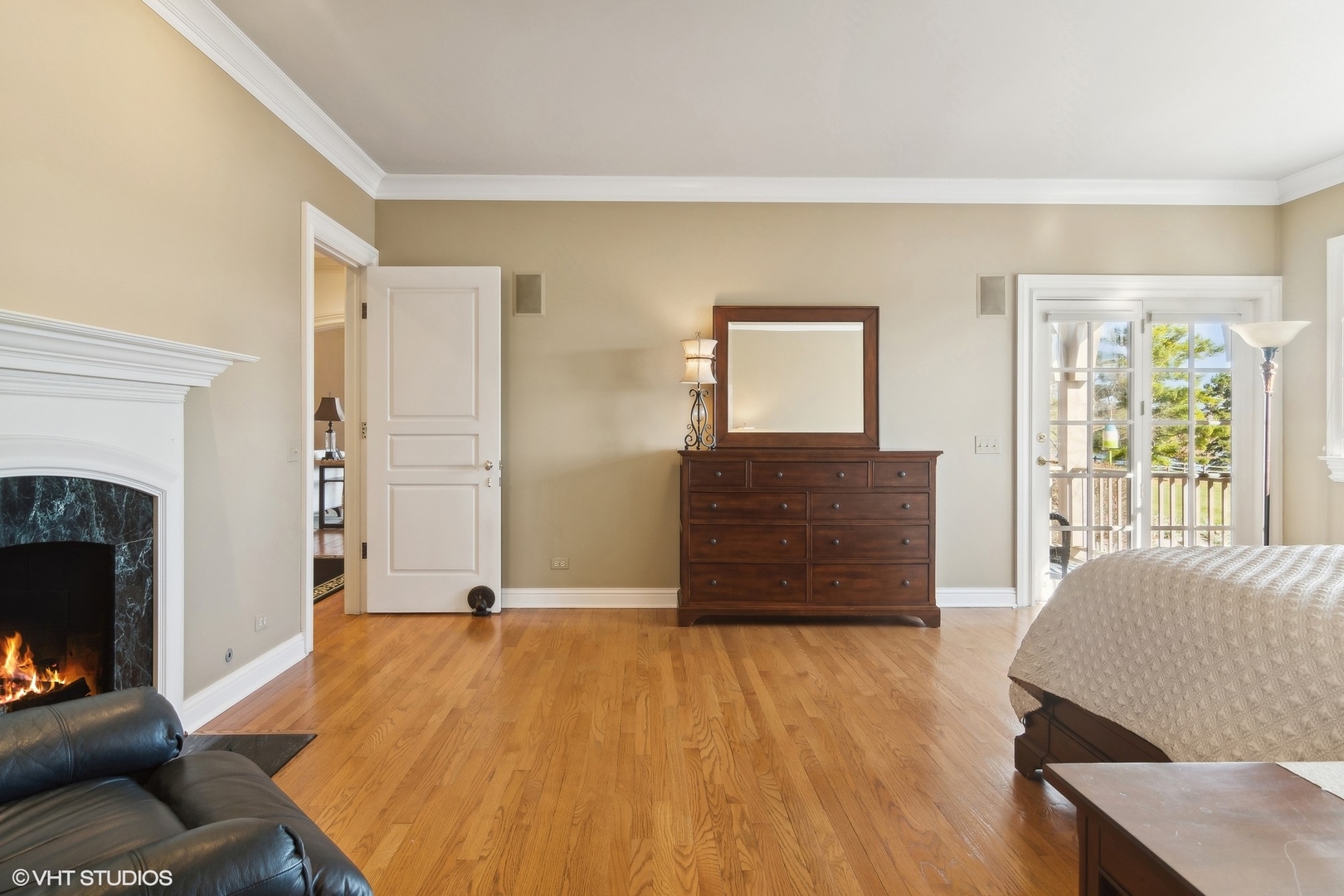 65 ROUND BARN Road