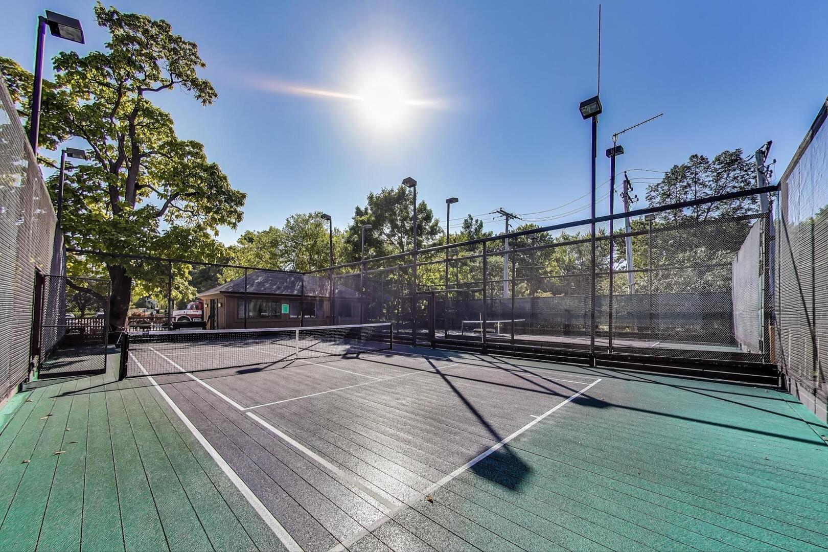 25 Shoreline Road Unit: B