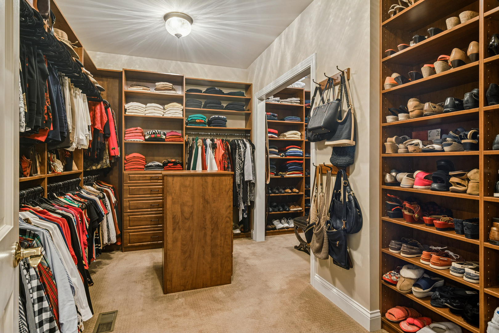 1520 Macalpin Circle