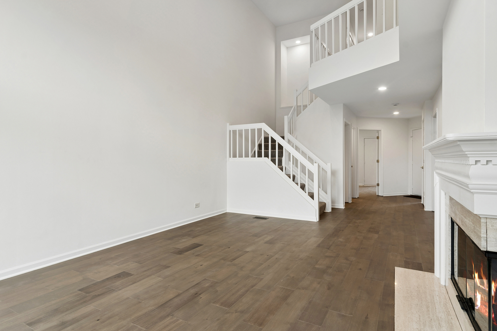 820 Golf Lane