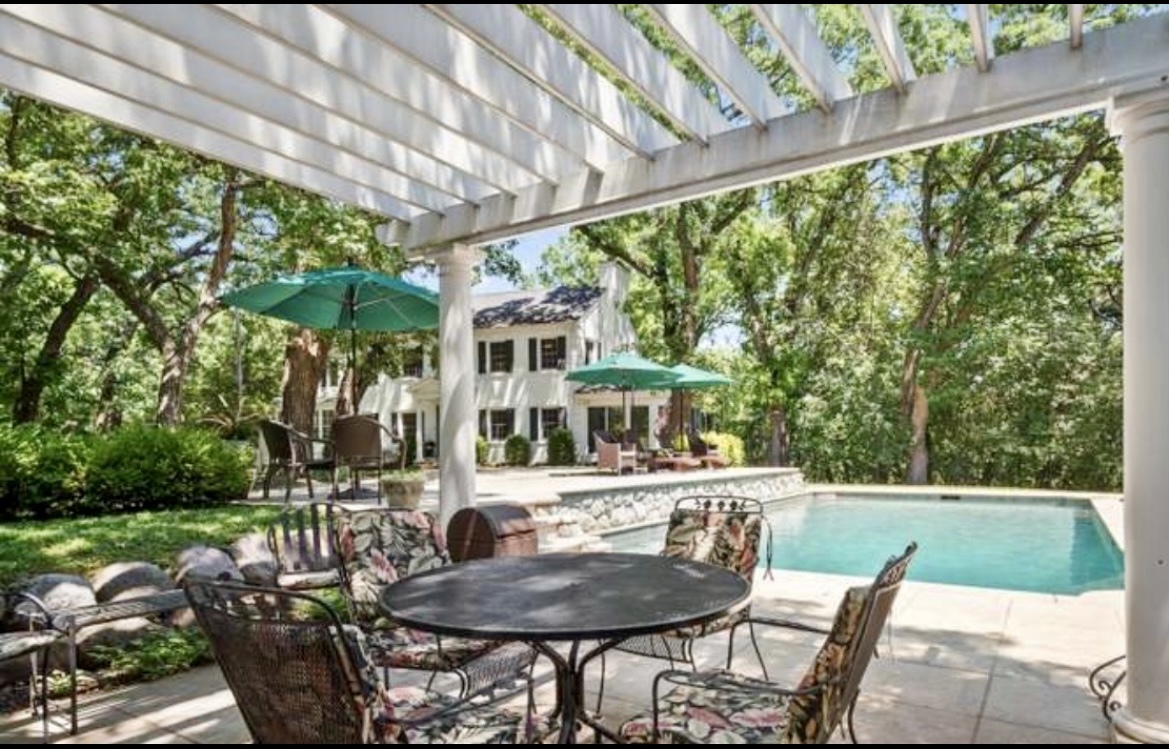 361 S Bateman Circle
