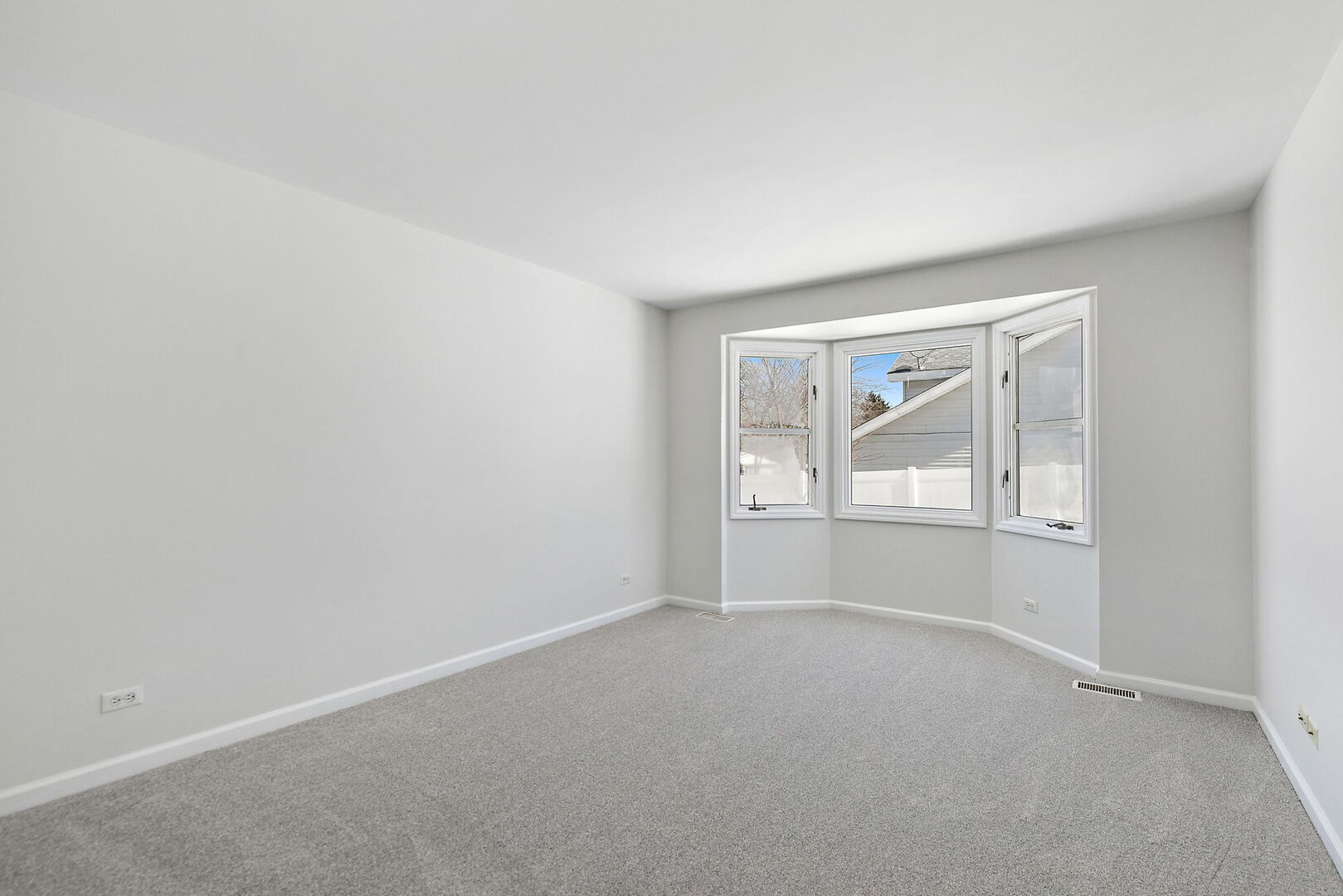 989 N Cove Drive Unit: B