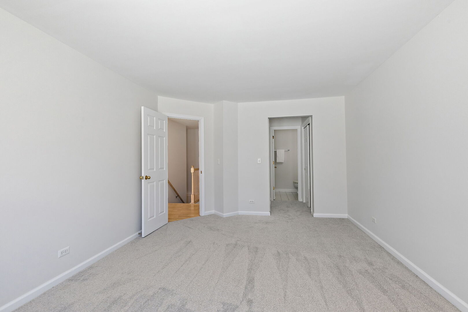 989 N Cove Drive Unit: B