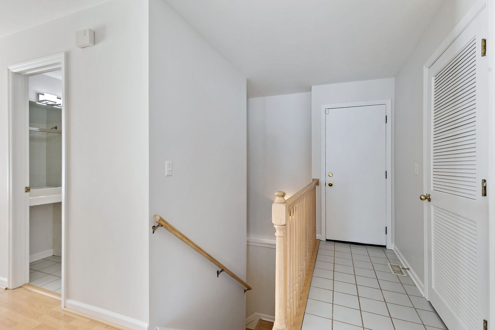 989 N Cove Drive Unit: B