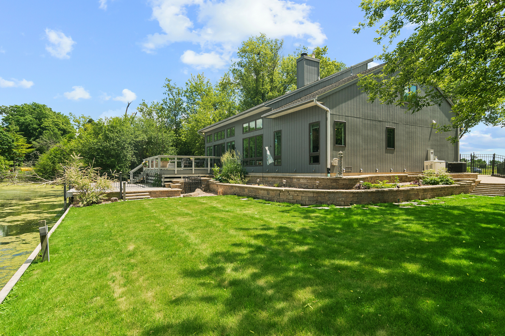1120 Fortress Drive