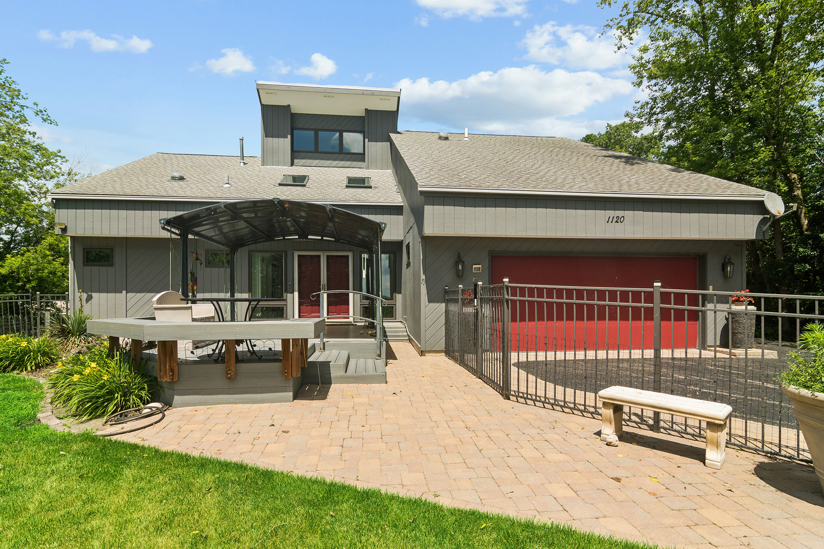 1120 Fortress Drive