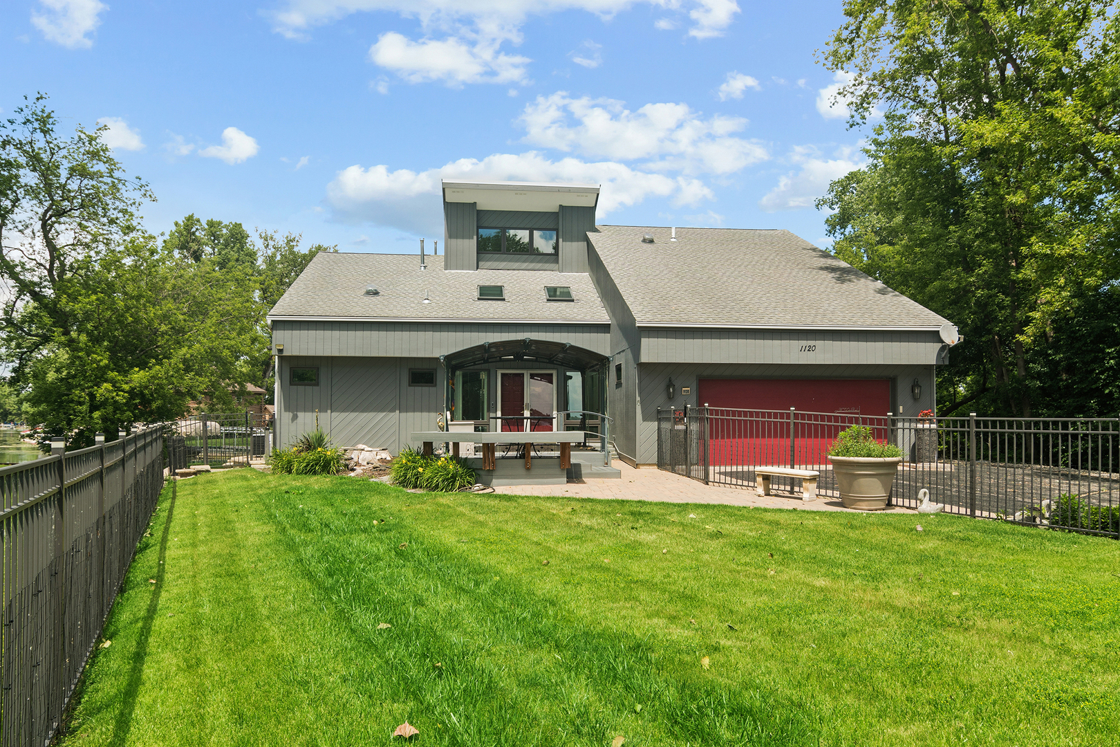 1120 Fortress Drive