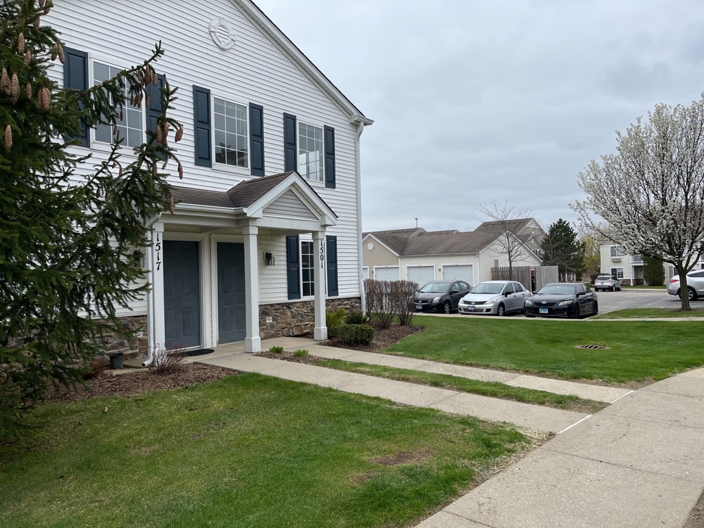 1517 Silverstone Drive Unit: 1517