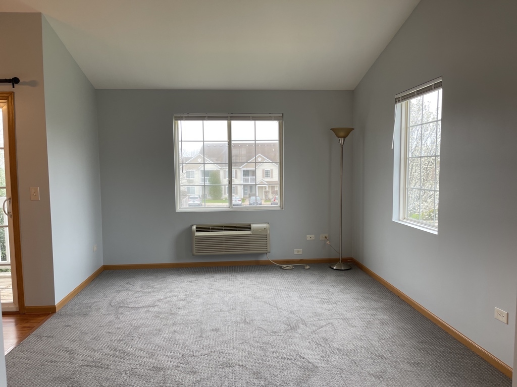 1517 Silverstone Drive Unit: 1517
