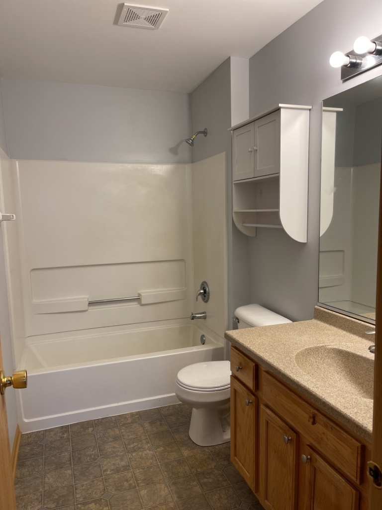 1517 Silverstone Drive Unit: 1517