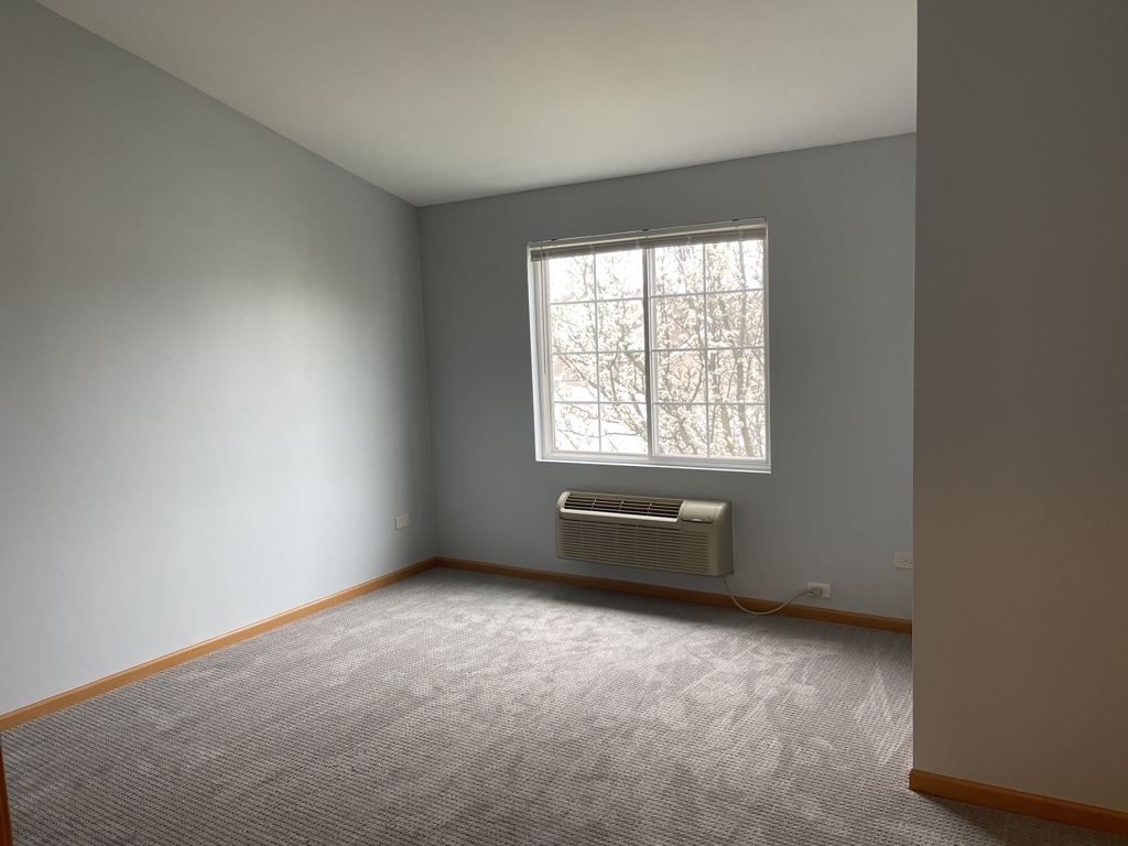 1517 Silverstone Drive Unit: 1517