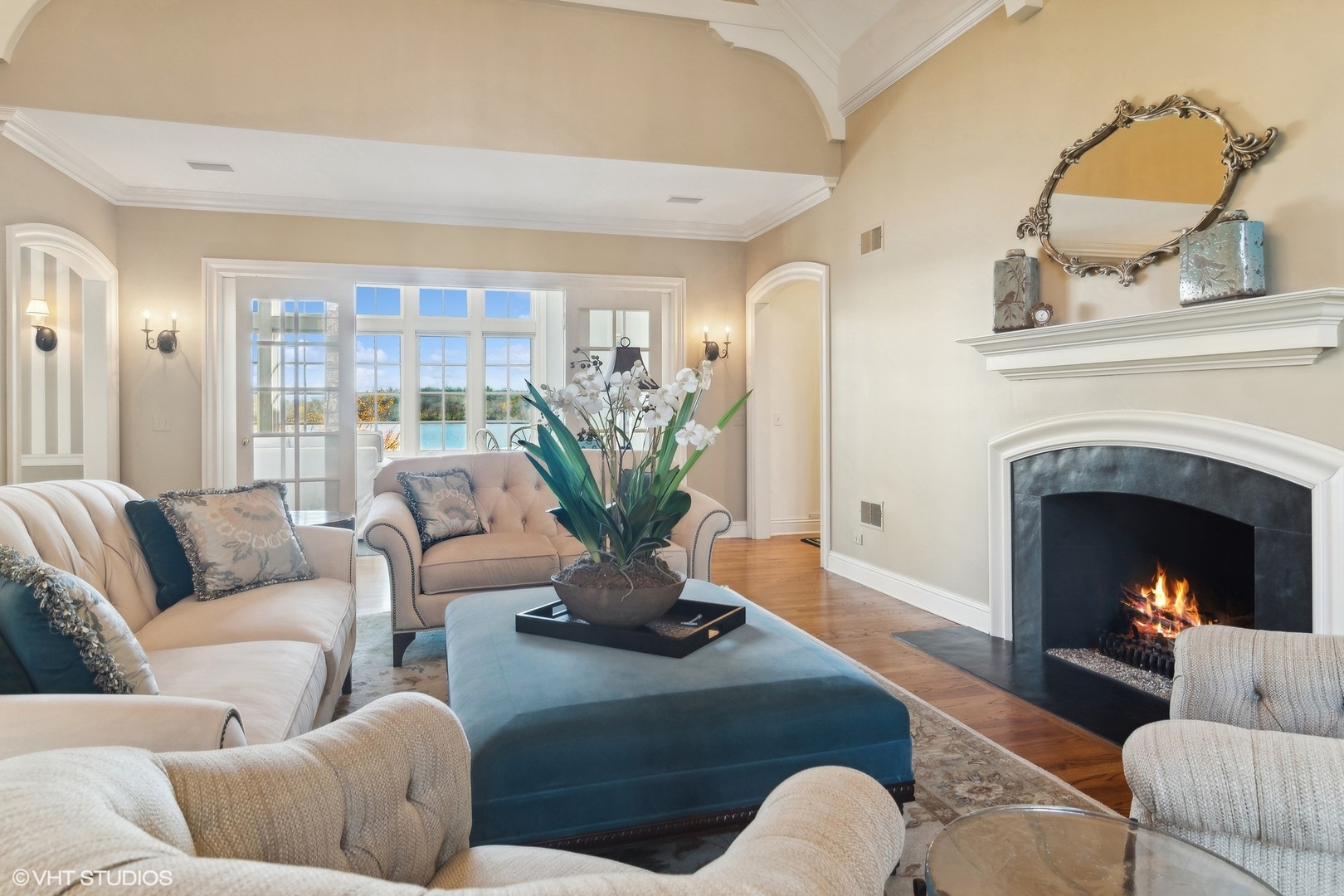 65 ROUND BARN Road