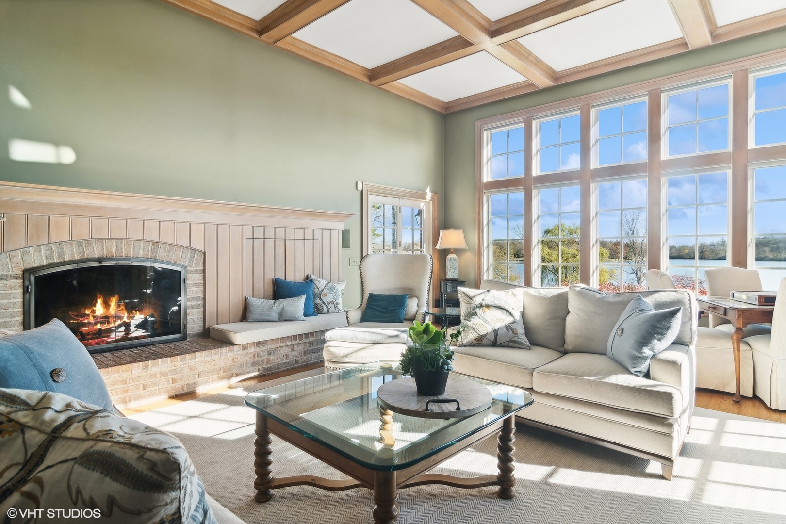 65 ROUND BARN Road