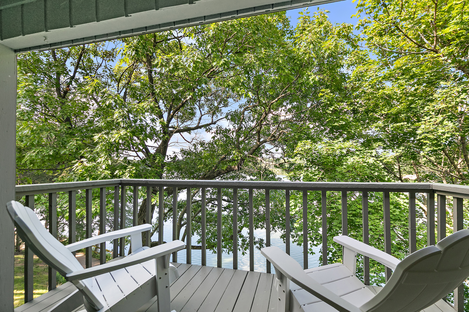 25 Shoreline Road Unit: B