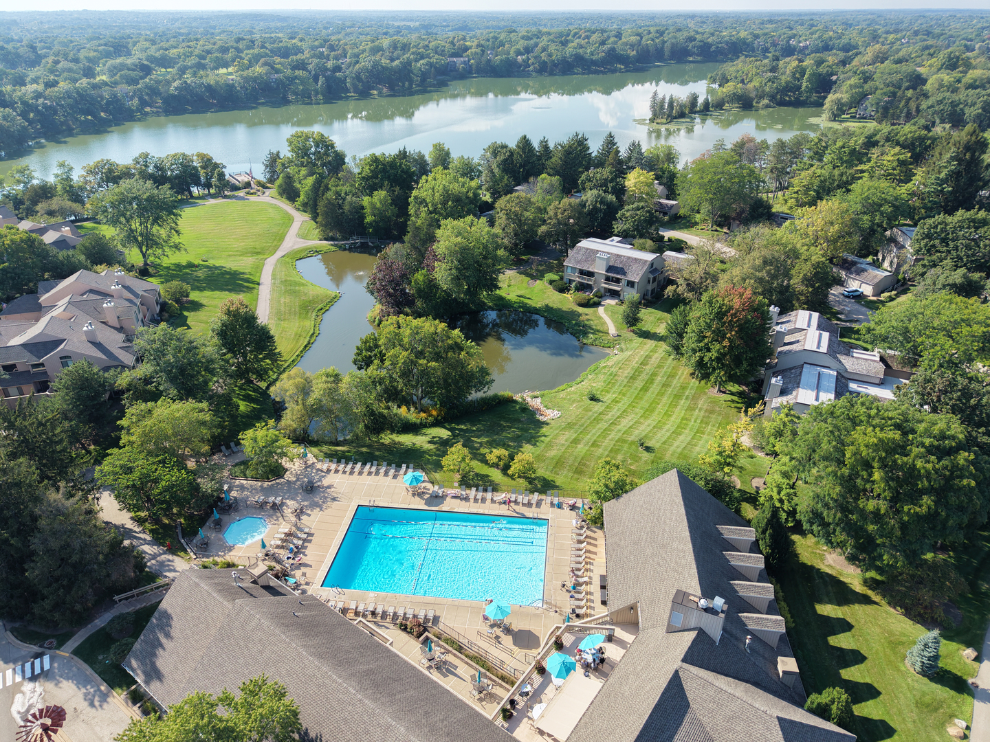 25 Shoreline Road Unit: B